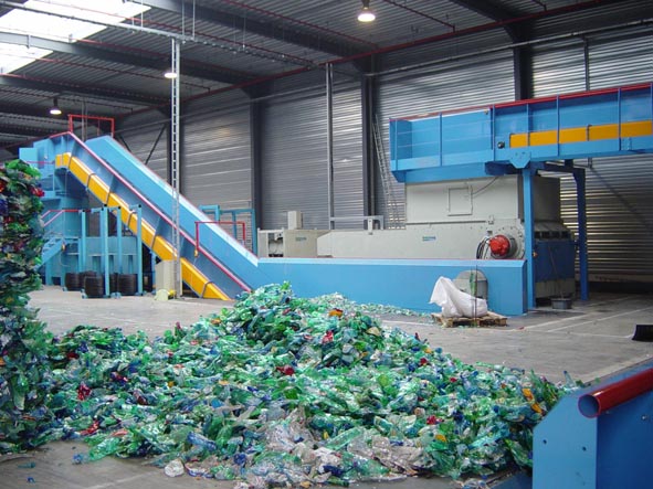PET-Recyclinganlage von Holzmag bei der Firma Oriental