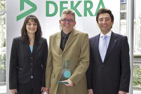 v.l. Kaja Green, Leiterin Marketing DEKRA Certification, Dr. Frank Schernikau, Vorstand Karl Meyer AG und Thomas Bergler, Geschäftsführer DEKRA Certification
