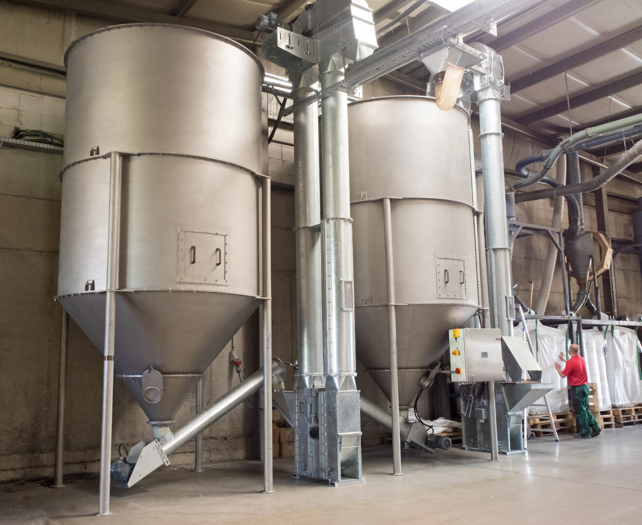 Maßgeschneiderte Kunststoff-Mischanlage - RECYCLING magazin