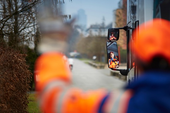 DGUV Rückwärts fahren