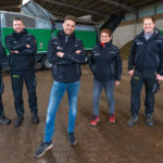 Vom landwirtschaftlichen Familien- betrieb zum Komposthersteller –  für Michael Feger (Mitte) und sein Team