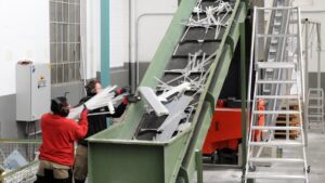 Industriekonsortium gewinnt Förderprojekt zur Kreislaufführung von Acrylglas