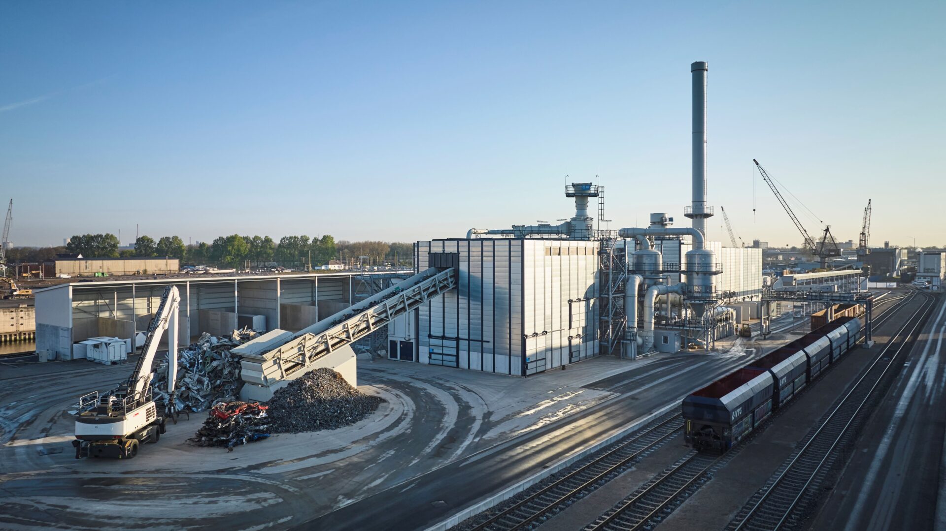TSR weiht Aufbereitungsanlage in Duisburg ein