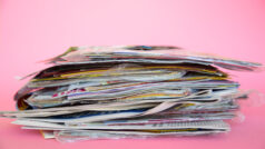 DUH fordert Umstieg auf papierfreie Werbung