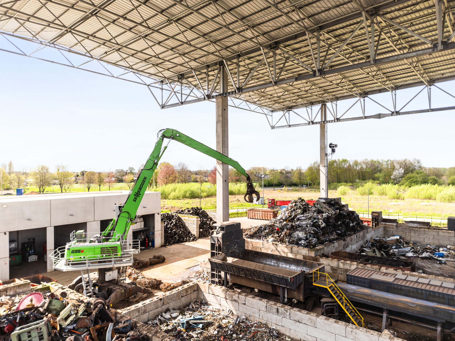 Metallsortierung auf dem Schrottplatz