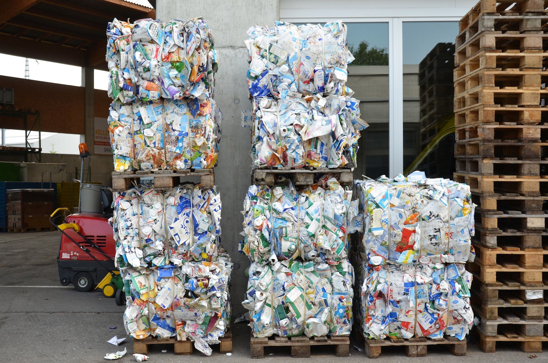 Schweiz: Nationale Recycling-Lösung für Plastik-Verpackungen und Getränkekartons