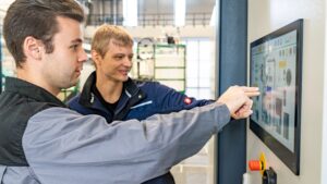 Neue Schredder-Anlage an der TU Freiberg ermöglicht digitale Prozesse für Batterie-Recycling