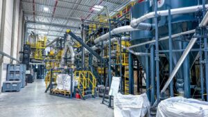 URT nimmt siebte Batterierecyclinganlage in Betrieb