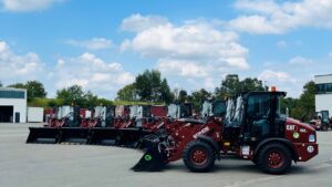 Rohde erweitert Flotte um kompakte Cat-Radlader