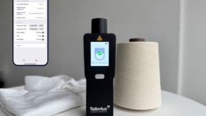 Projekt zur Entwicklung eines KI-gestützten Analysesystems für Textilien