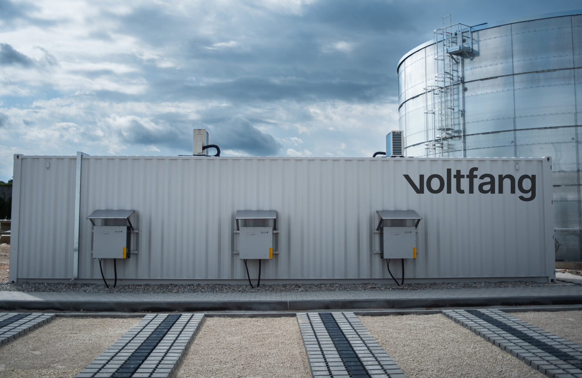 Voltfang eröffnet Europas größte Second-Life-Batteriespeicherfabrik
