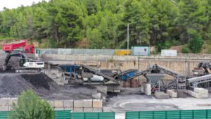 Aufbereitung von hochabrasiver Schlacke in Barcelona