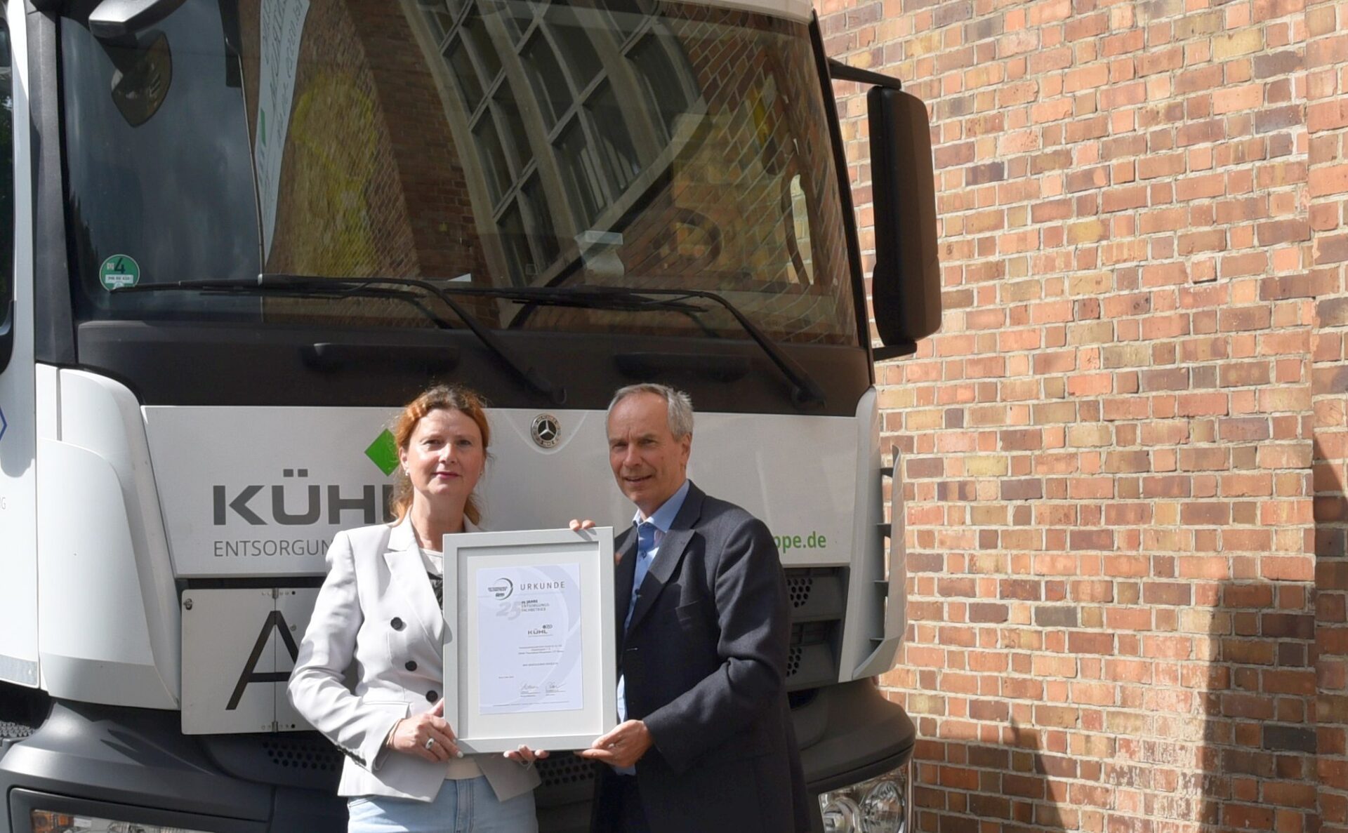 Kreislaufwirtschaft Kühl seit 25 Jahren zertifizierter Entsorgungsfachbetrieb