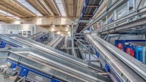 Stadler und Pellenc liefern Sortieranlage für Papier und Karton nach Italien