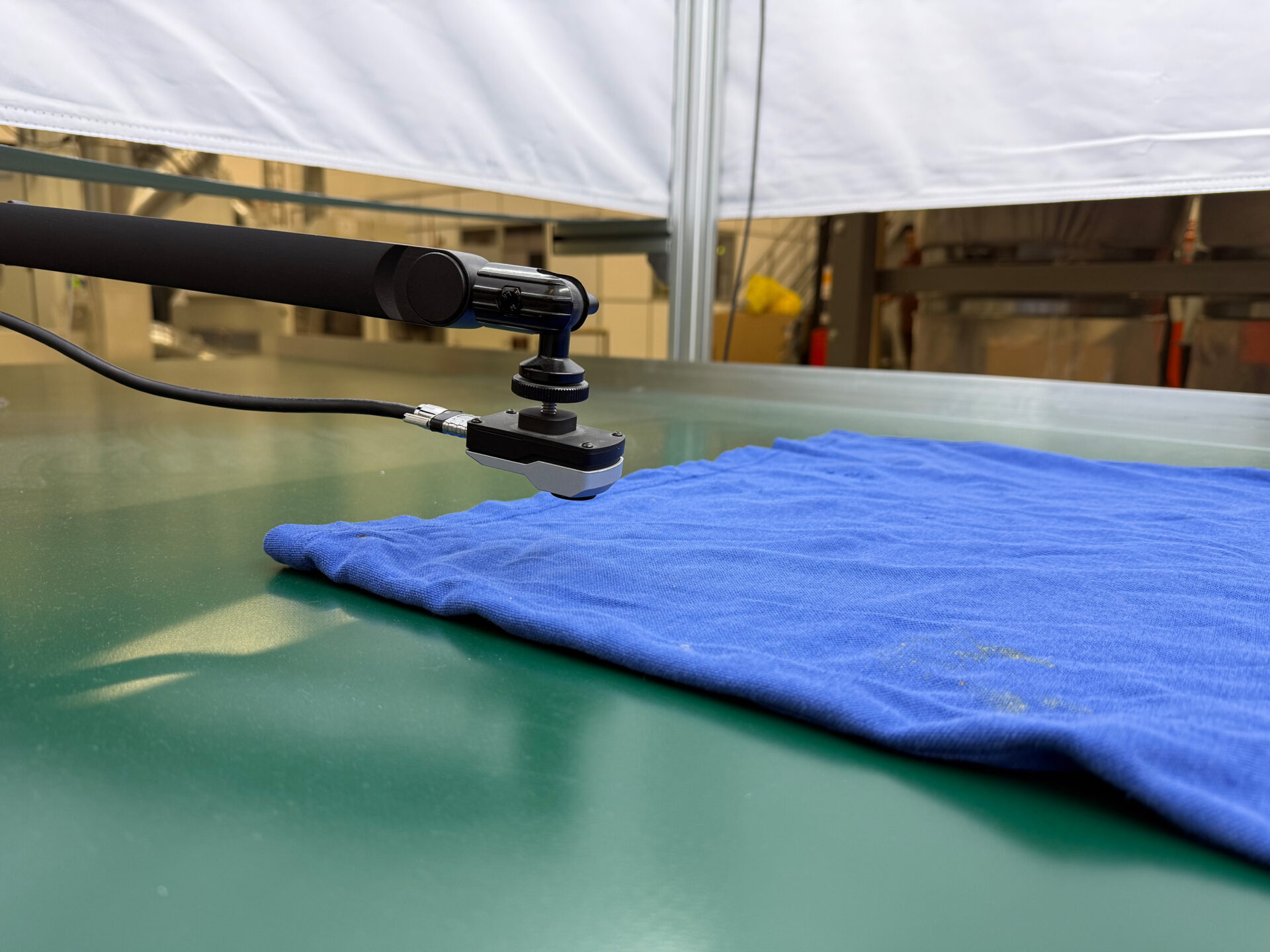 Automatisierte Textilerkennung für mechanisches Recycling